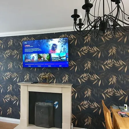 Ballymena/ Belfast/ Antrim Coast/Galgorm Extérieur photo