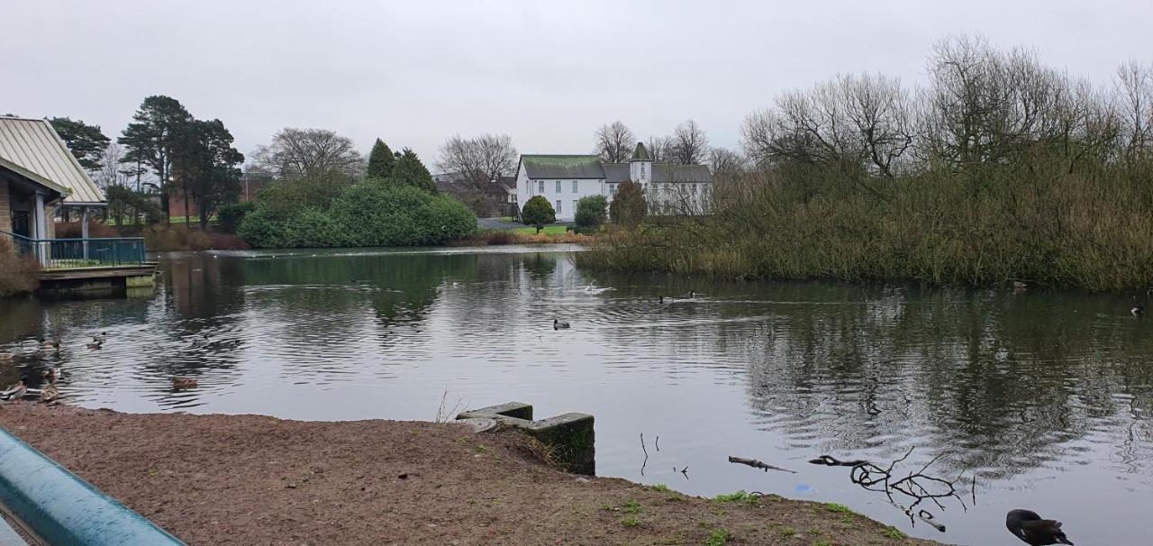 Ballymena/ Belfast/ Antrim Coast/galgorm Holiday home Ballymena