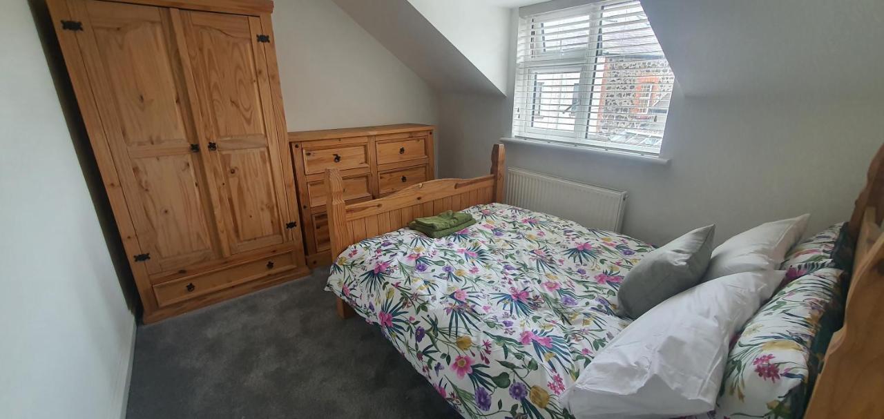 Holiday home Ballymena/ Belfast/ Antrim Coast/galgorm